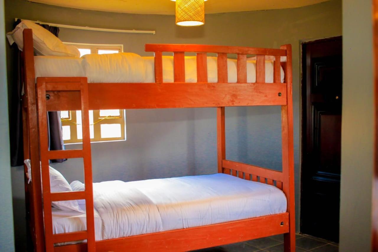 Amanya 3-Bedroom Hut Амбоселі Екстер'єр фото