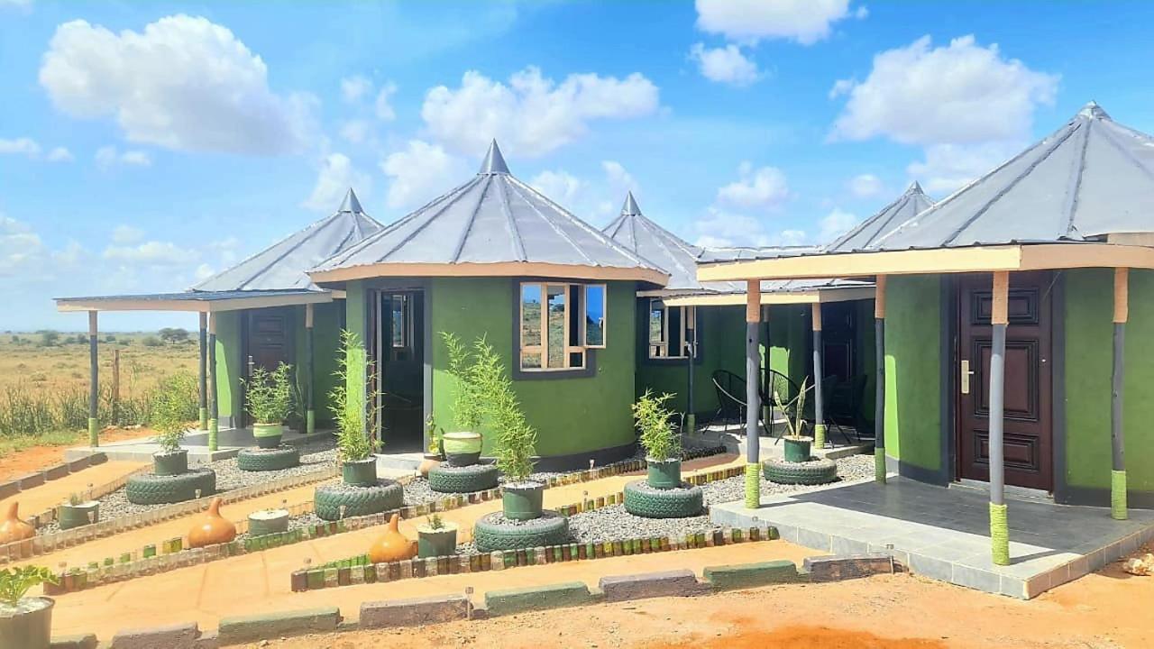 Amanya 3-Bedroom Hut Амбоселі Екстер'єр фото